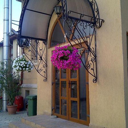 Villa Edel Constanta Exterior photo